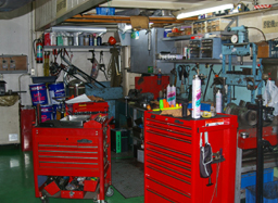 フロンティアモータの修理・車検1 フロンティアモータの修理・車検1