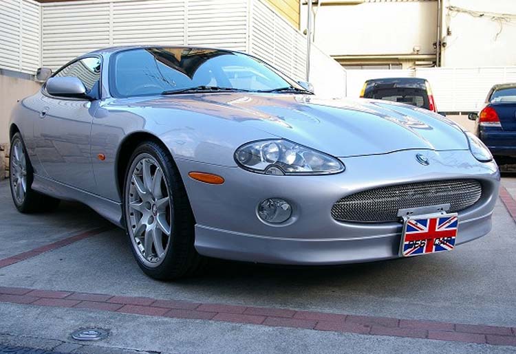 Jaguar XKR