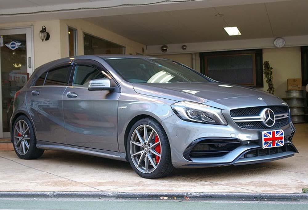 メルセデス・ベンツ A45 AMG